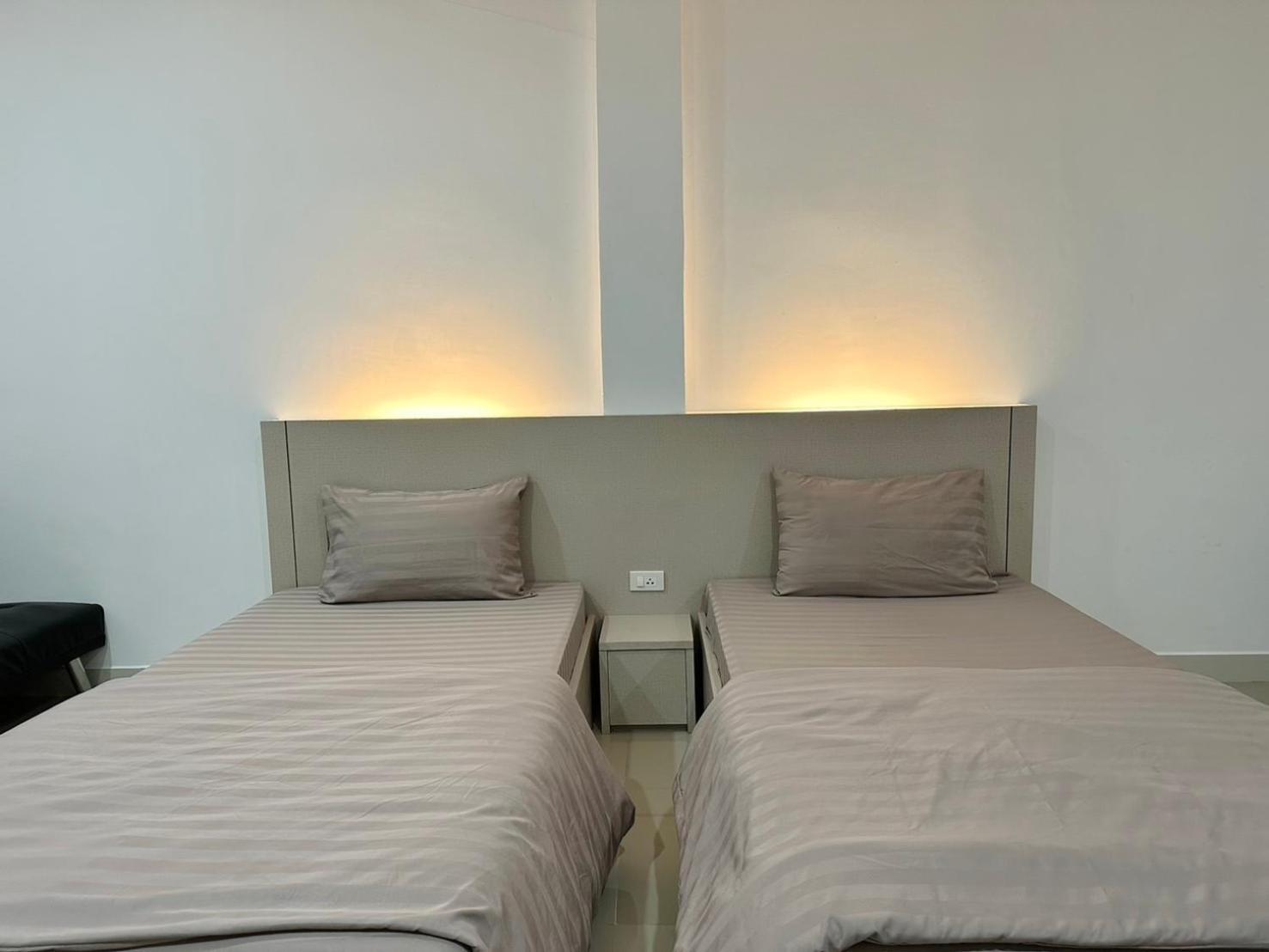 Hada House Apartment Bangkok Exterior photo